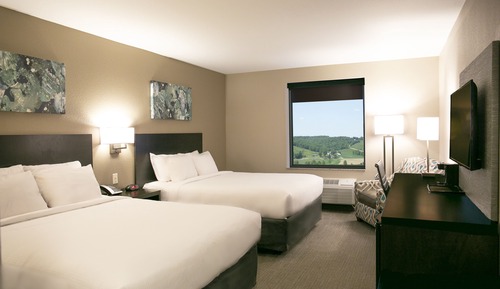 Deluxe-Doppelzimmer, 2 Queen-Betten, Kühlschrank und Mikrowelle