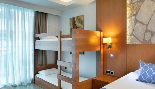 Bunkbed Room (2+2)