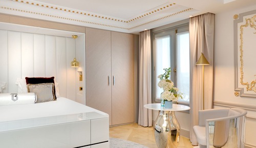 Penthouse (Bowmann Suite)