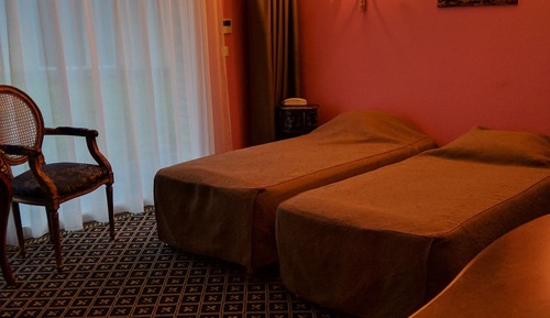Zweibettzimmer