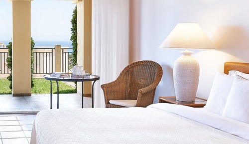 Bungalow Side Sea View