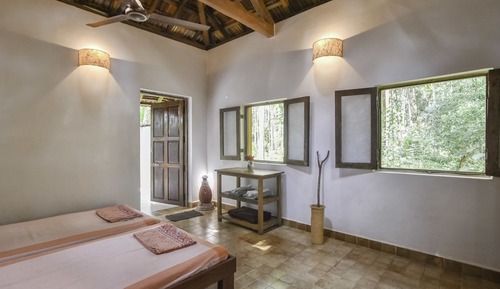 Comfort-Ferienhaus, 2 Einzelbetten, Gartenblick