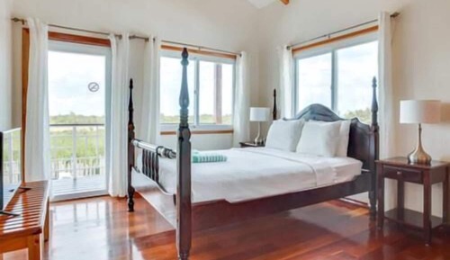 Elite-Haus, 2 Schlafzimmer, Poolblick, Poolseite
