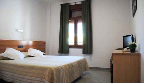 Dreibettzimmer