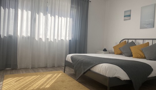 Familien-Studiosuite, 1 Queen-Bett, Küche, Blick auf den Innenhof