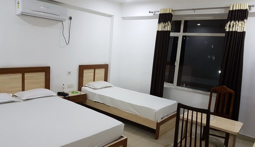 Dreibettzimmer