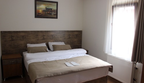 Ferienhaus, Balkon, Bergseite