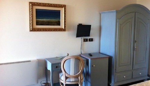 Dreibettzimmer