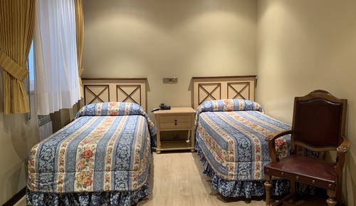 Zweibettzimmer