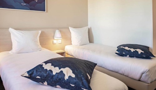 Zweibettzimmer
