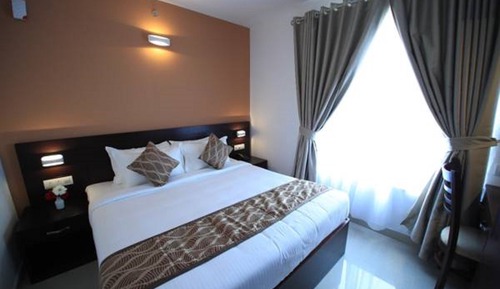 Premier-Suite, 1 Queen-Bett und Schlafsofa, Nichtraucher, Bergblick