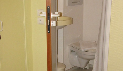 Economy-Doppelzimmer
