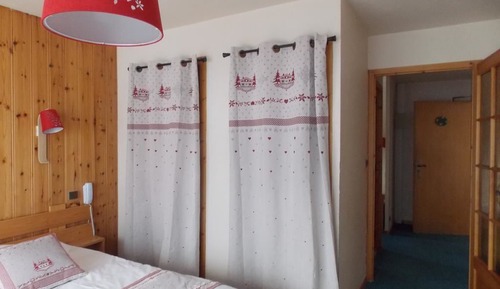 Dreibettzimmer