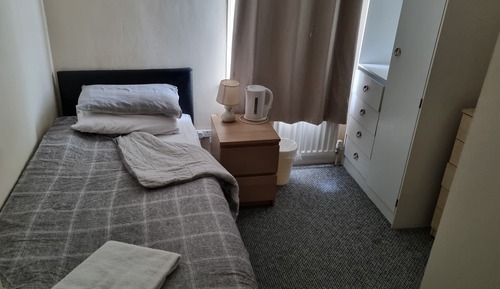 Basic-Einzelzimmer, 1 Einzelbett, Nichtraucher