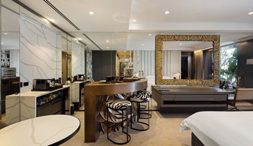 Suite, Poolblick (Pool Side Cabana)
