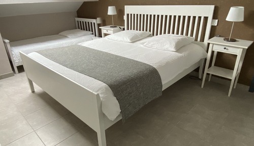 Doppelzimmer, eigenes Bad (Chambre Noisette)