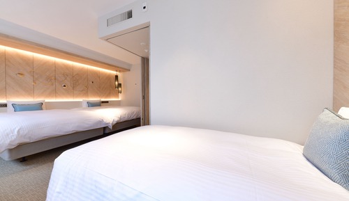 Dreibettzimmer, Nichtraucher