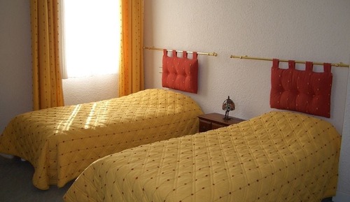 Zweibettzimmer