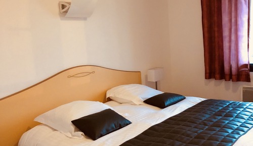 Dreibettzimmer