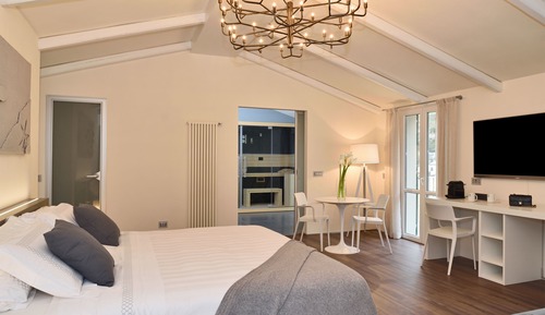 Luxury-Suite, 1 King-Bett, Whirlpool