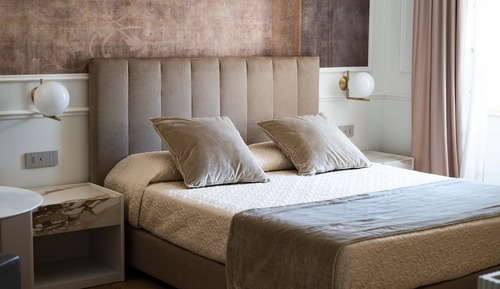 Deluxe-Doppel- oder -Zweibettzimmer