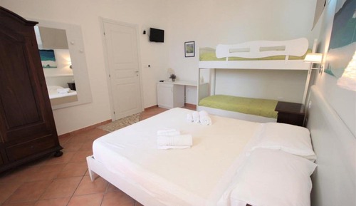Vierbettzimmer