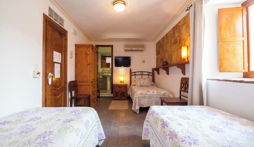 Dreibettzimmer