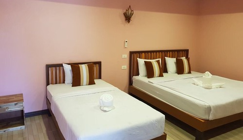 Dreibettzimmer