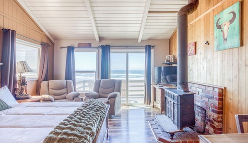 Classic-Zimmer, 1 Queen-Bett, Kochnische, eingeschränkter Meerblick