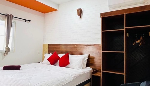 Standard-Doppel- oder -Zweibettzimmer