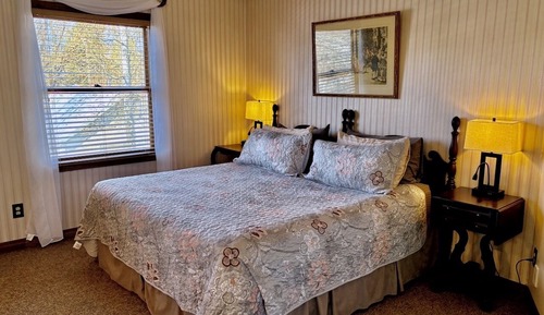 Zimmer, 1 King-Bett, Kamin