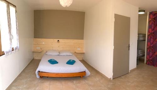 Familien-Vierbettzimmer