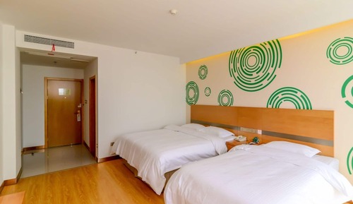 Zweibettzimmer