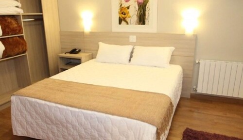 Luxury-Doppel- oder -Zweibettzimmer