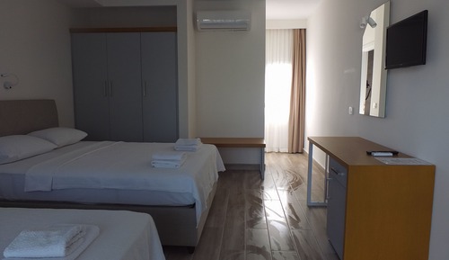 Comfort-Dreibettzimmer, Terrasse, Meerblick