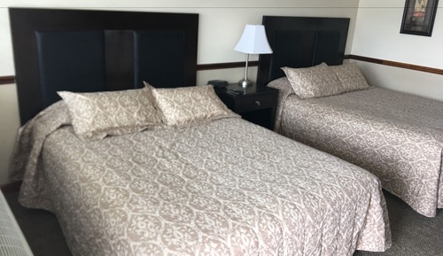 Comfort-Doppelzimmer, 2 Queen-Betten, Bergblick