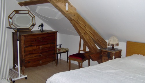 Dreibettzimmer, mit Bad (Chambre Lucile)