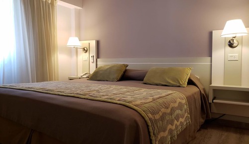 Standard-Doppelzimmer, 1 King-Bett, Nichtraucher