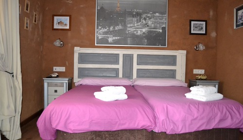 Doppel- oder Zweibettzimmer, Bergblick