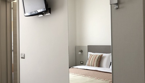 Traditional-Doppel- oder -Zweibettzimmer