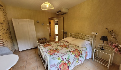 Familien-Suite, eigenes Bad, Gartenblick (Au Fil De L'hyrome)
