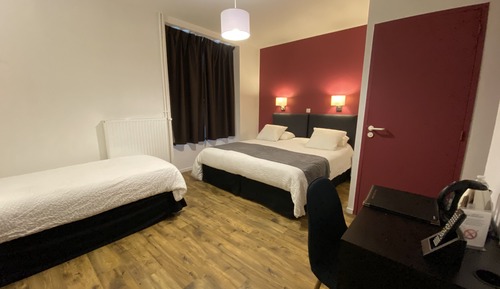 Dreibettzimmer