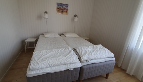 Zweibettzimmer, Gemeinschaftsbad