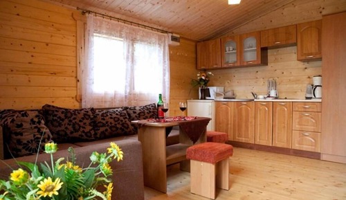 Basic-Ferienhütte