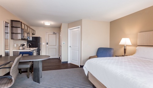 Studiosuite, 1 King-Bett, barrierearm (Accessible Tub)