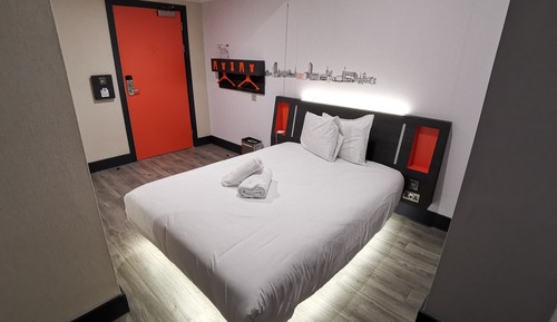 Standard-Doppelzimmer