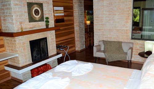 Deluxe-Suite, 1 Queen-Bett, Whirlpool, zum Garten hin