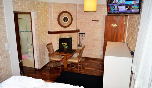 Comfort-Suite, 1 Queen-Bett, Whirlpool, zum Garten hin