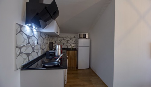 Junior-Apartment, 2 Schlafzimmer, Nichtraucher, eingeschränkter Meerblick