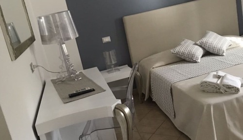 Classic-Doppel- oder -Zweibettzimmer